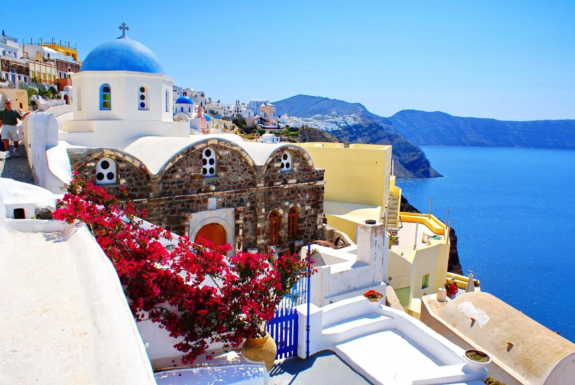 The A to Z Santorini travel guide for 2024 with 360° view Santorini travel guide 2024