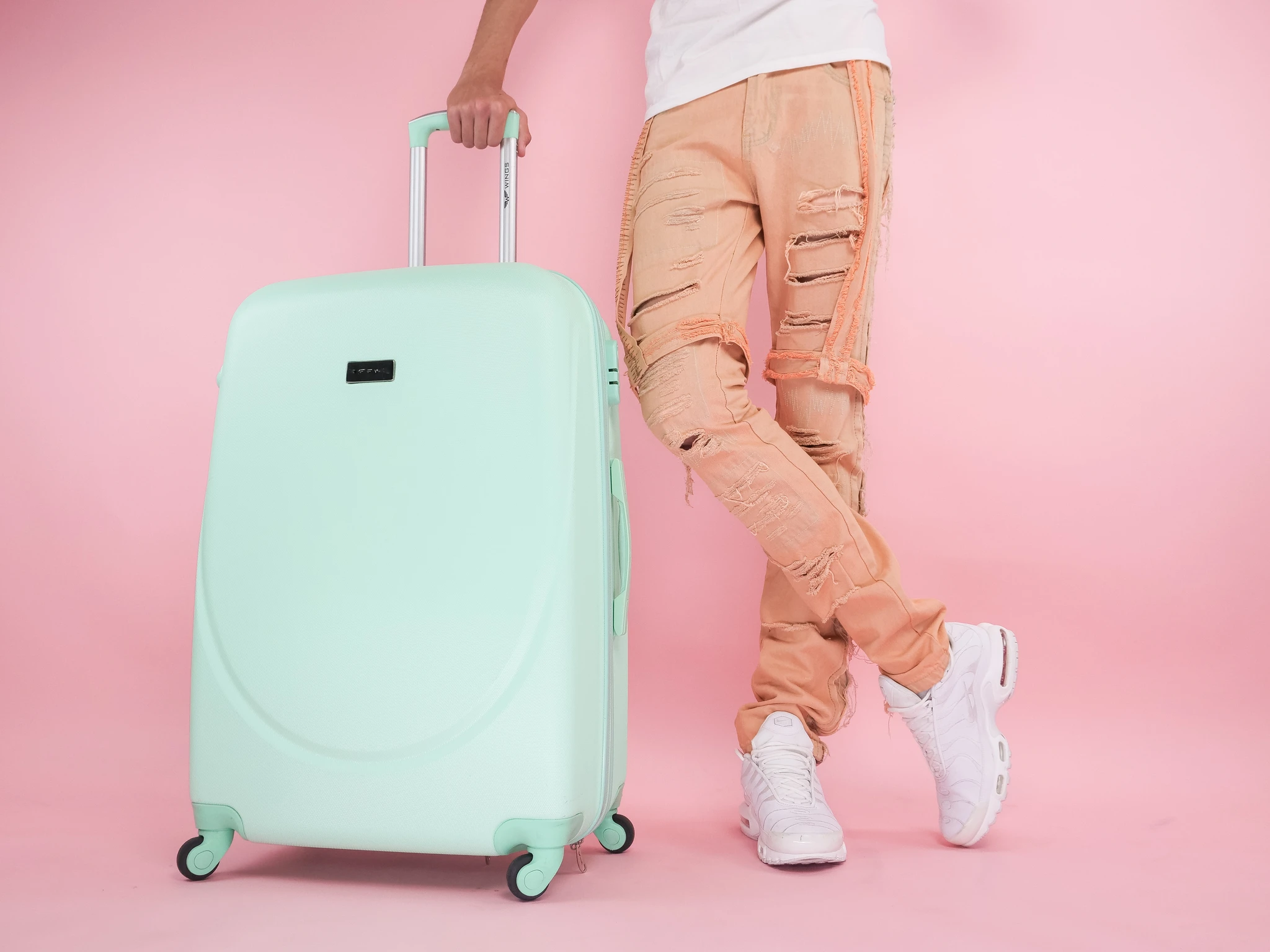 Can I put a laptop in checked luggage? Can I put a laptop in checked luggage?