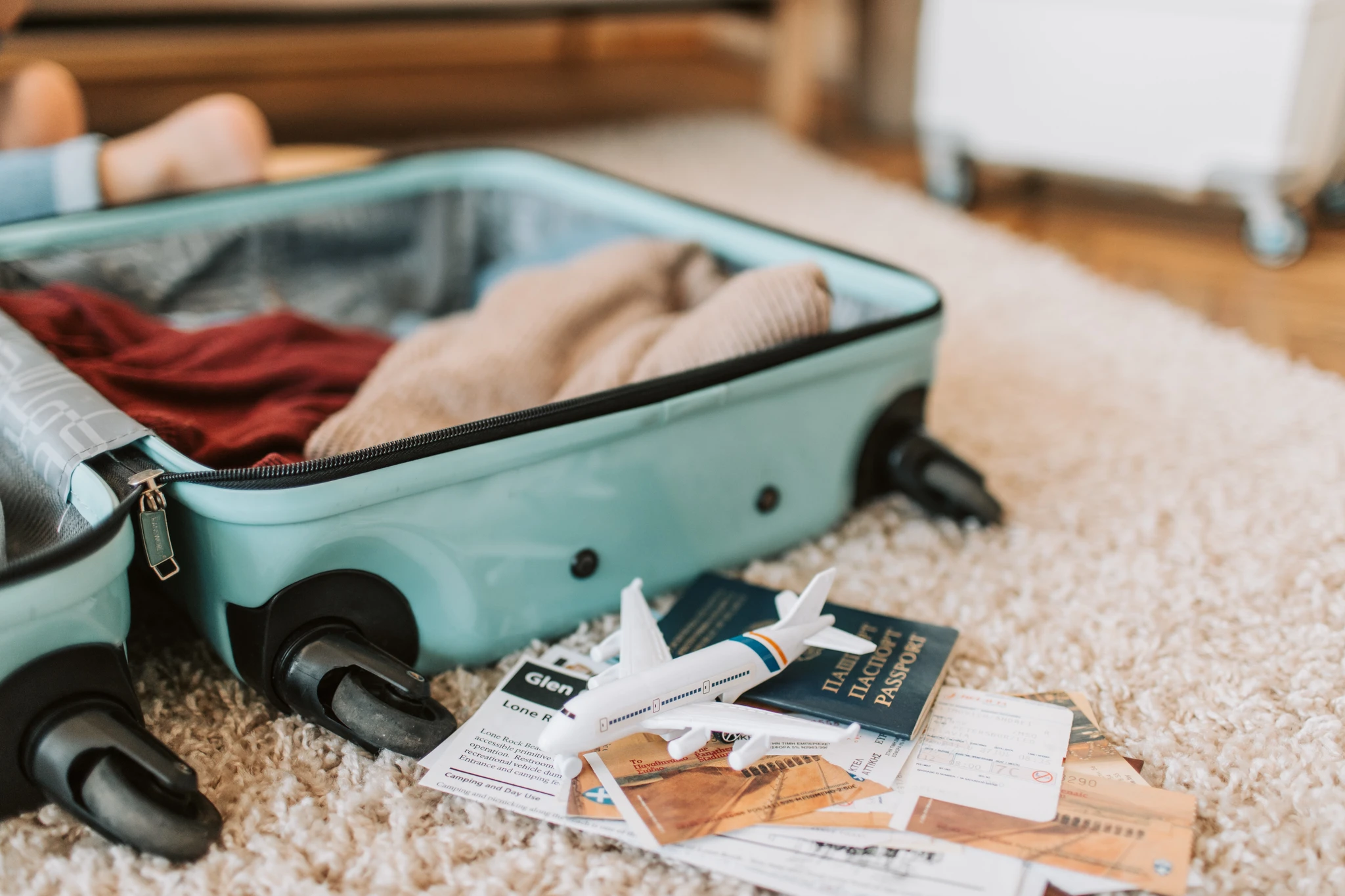 Can I put a laptop in checked luggage? Can I put a laptop in checked luggage?