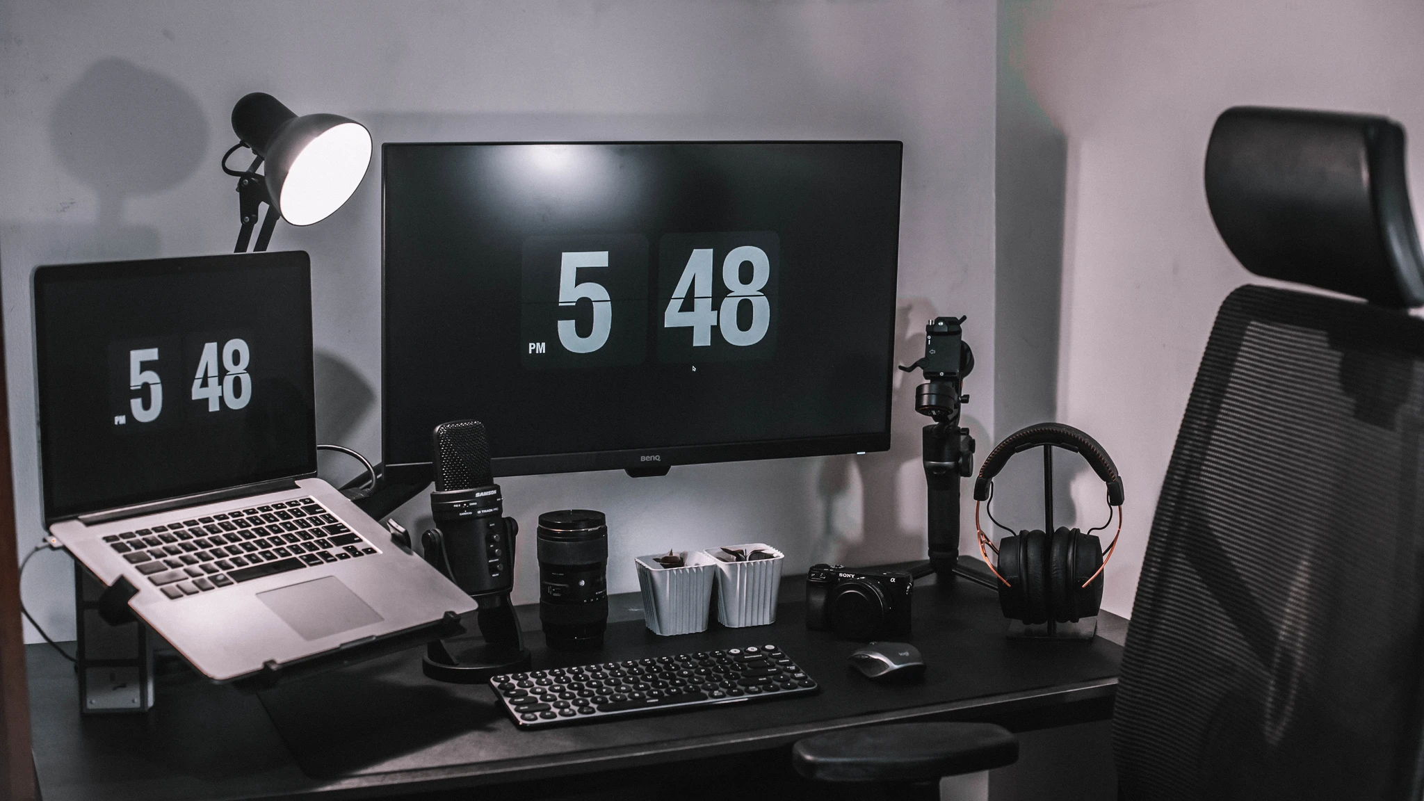 Is Laptop Stand Good For Gaming ? Is Laptop Stand Good For Gaming ?